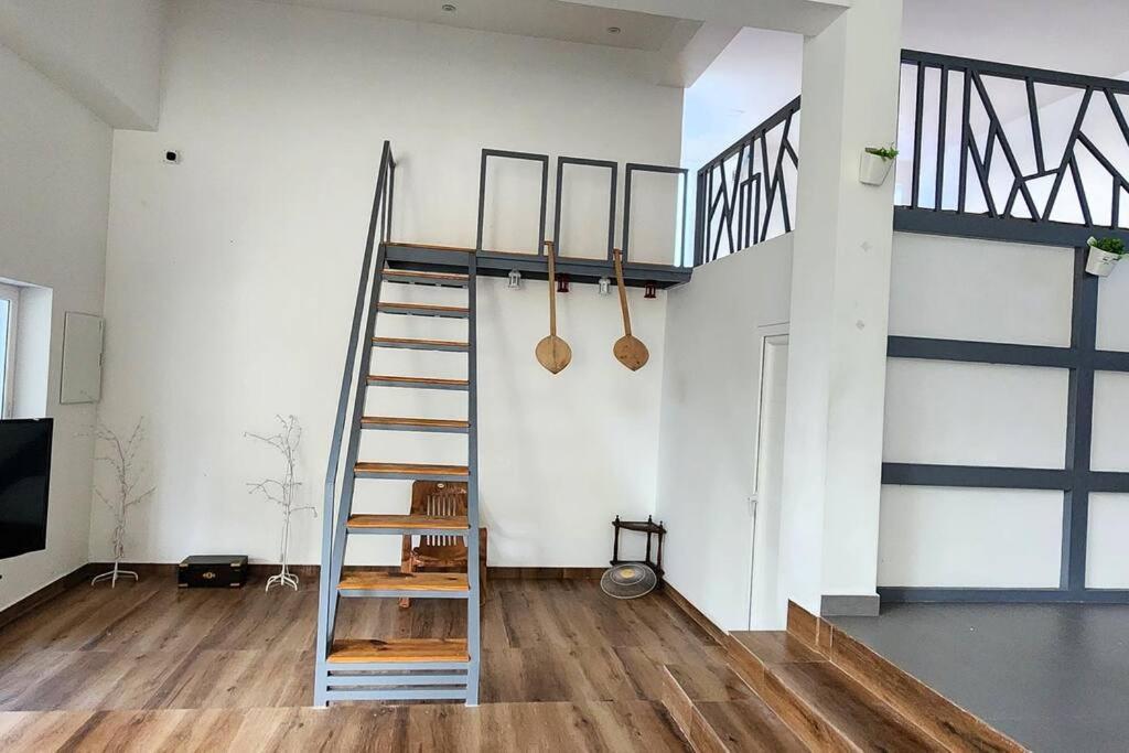 The Urban Getaway Villa Thiruvananthapuram Luaran gambar